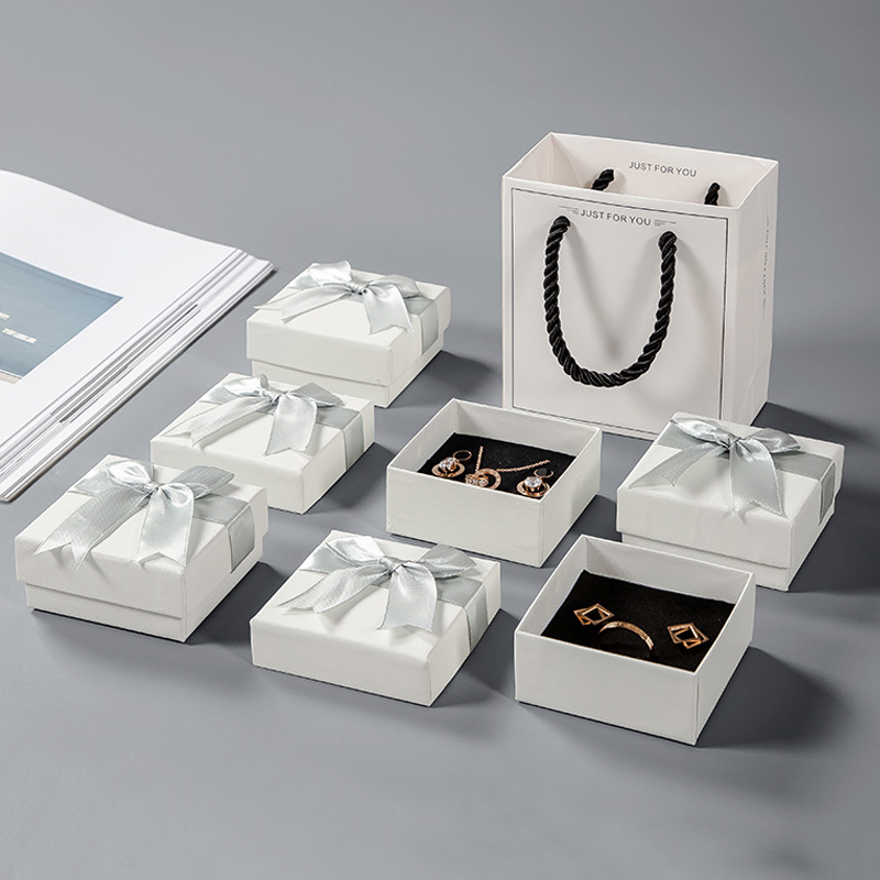 Ornament Storage Bracelet Ring Necklace Bracelet Jewelry Packaging Box Jewelry Gift Box Paper Box Ornament Storage Bracelet Ring Necklace Bracelet Jewelry Packaging Box Jewelry Gift Box Paper Box