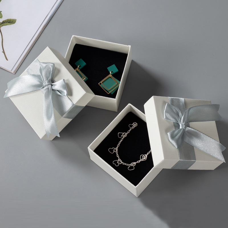 Ornament Storage Bracelet Ring Necklace Bracelet Jewelry Packaging Box Jewelry Gift Box Paper Box Ornament Storage Bracelet Ring Necklace Bracelet Jewelry Packaging Box Jewelry Gift Box Paper Box