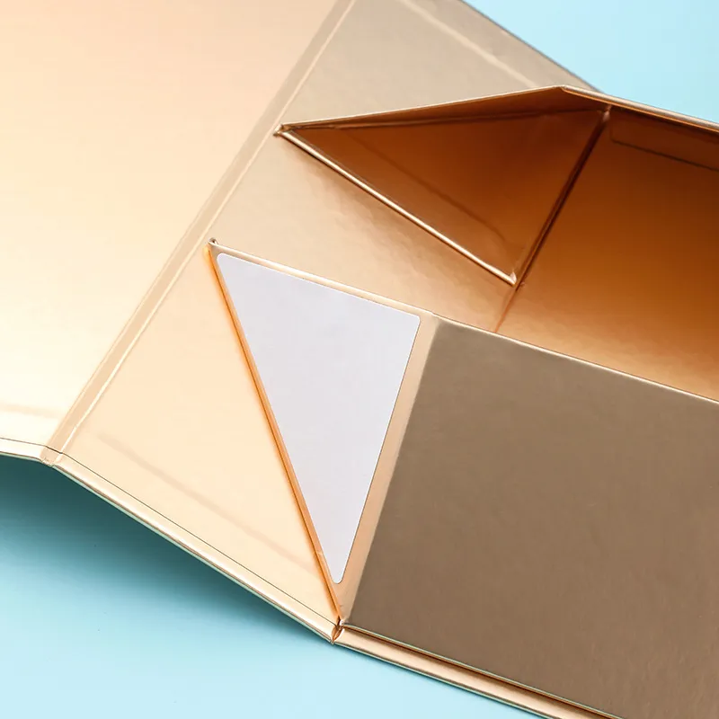Custom logo White Foldable Garment Chocolate Gift Jewelry Magnetic Closing Packaging Paper Box With Ribbon Custom logo White Foldable Garment Chocolate Gift Jewelry Magnetic Closing Packaging Paper Box With Ribbon