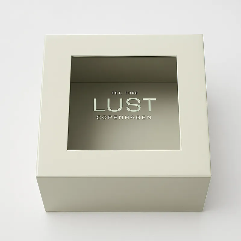 Custom Matte Coated Rigid Paper Box Window Gold Foil Stamping Sponge Lining Custom Logo Printed Folders for Eyelash Products