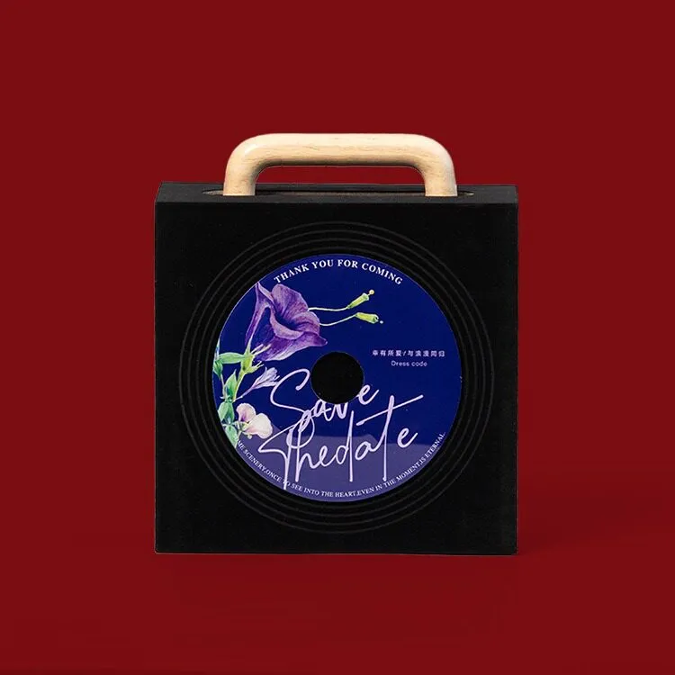 Luxury Suitcase Style Gift Box with Handle, Custom Clear Window Rigid Paper Box for Wedding Party Favor Chocolate Packaging