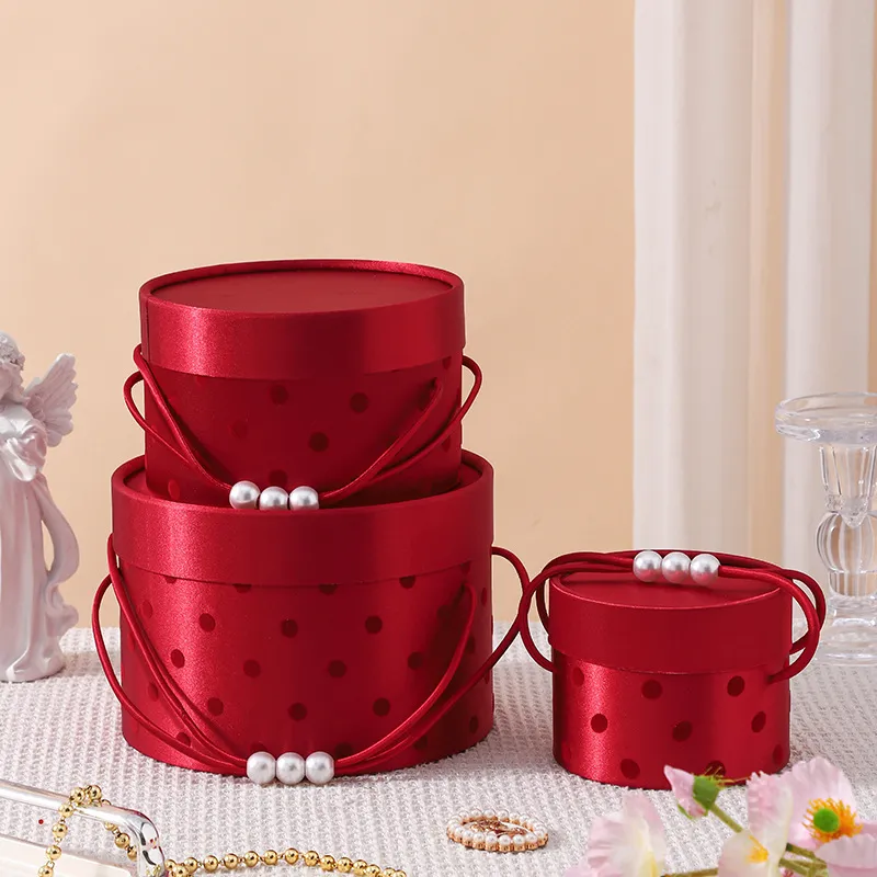 Wholesale Handmade Pearl Decor Wedding Red Polka Dot Customizable Magnetic Closure Luxury Square Satin Handle Gift Box