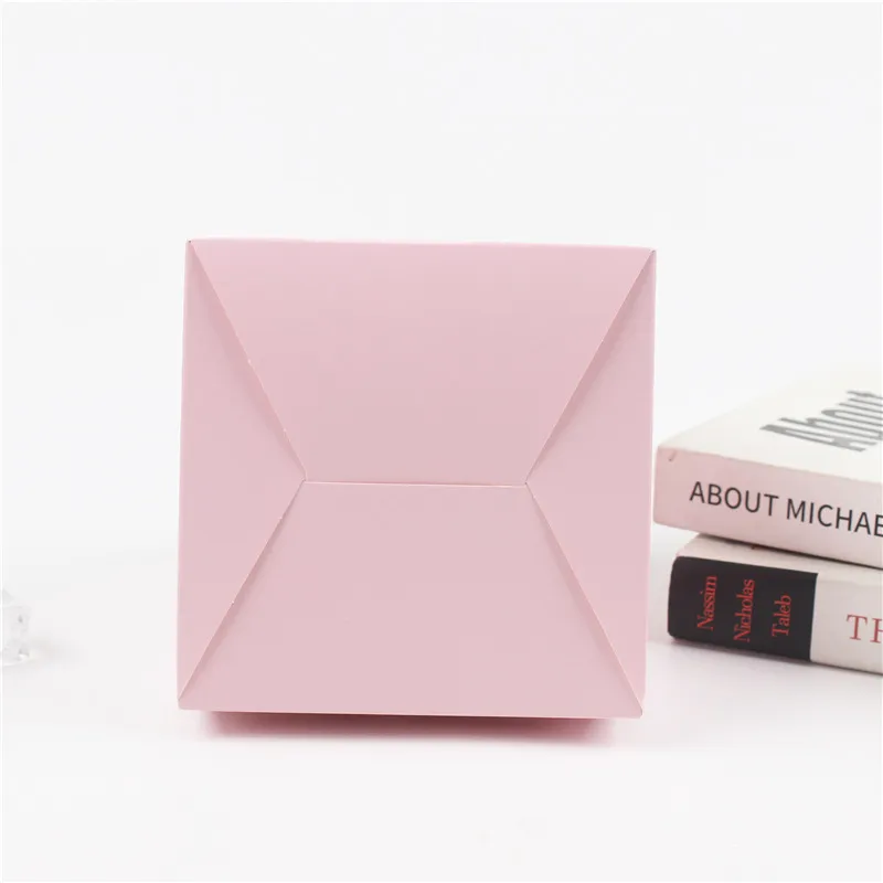 Bakery Rigid Paper Boxes Food-Grade Custom Printed Handle Matt Lamination Embossing UV Coating Recyclable Recycled Materials