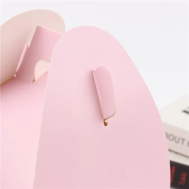 Bakery Rigid Paper Boxes Food-Grade Custom Printed Handle Matt Lamination Embossing UV Coating Recyclable Recycled Materials