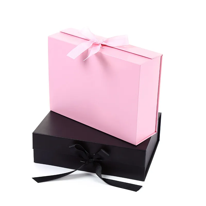 Custom Large Luxury Branded Recycled Materials Paperboard Box Black Magnetic Folding Design Clothing Socks Gift Packaging Custom