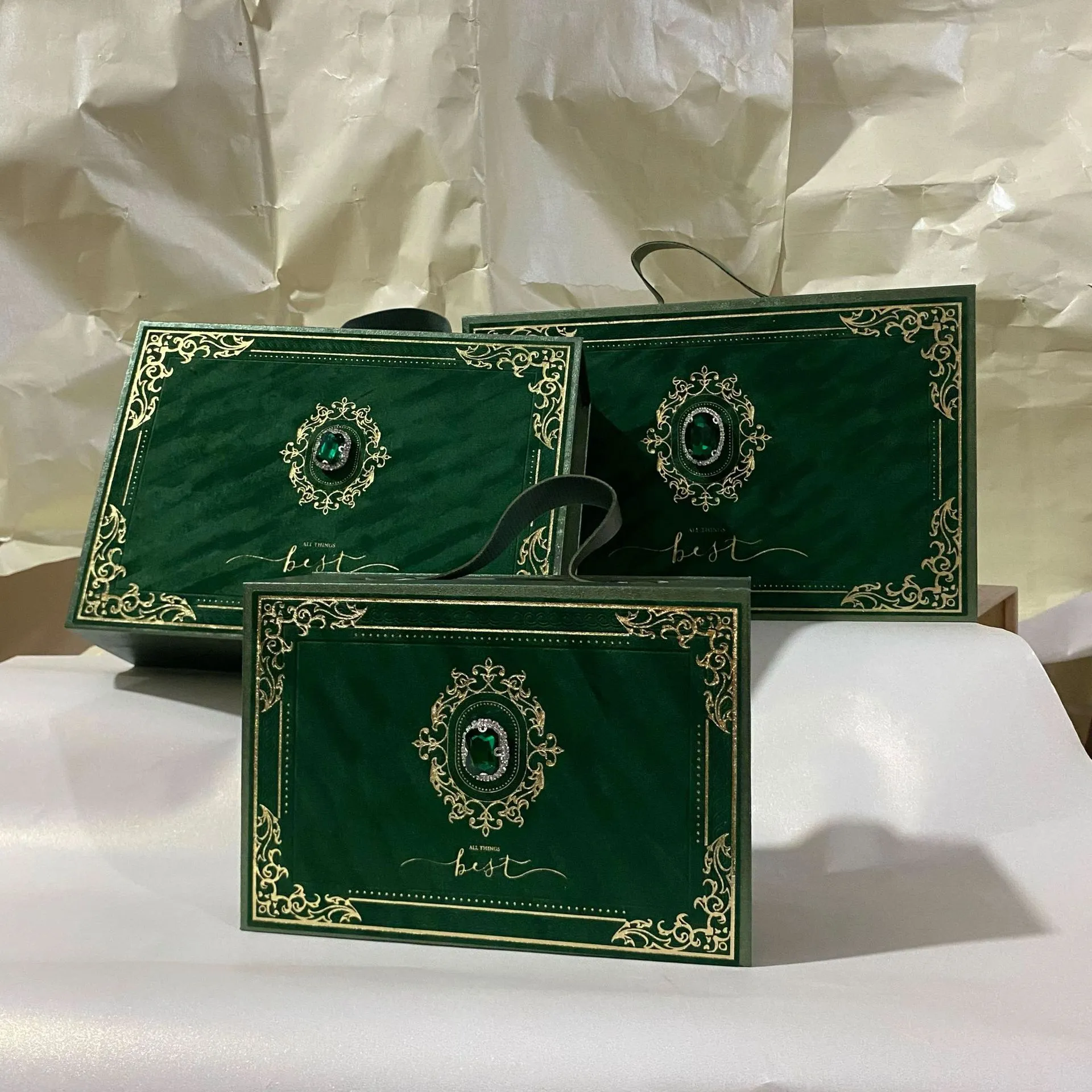 European American Light Luxury Gem Sponge Liner Rectangular Flip Portable Custom Handmade Gift Candy Craft Box Wedding Birthday